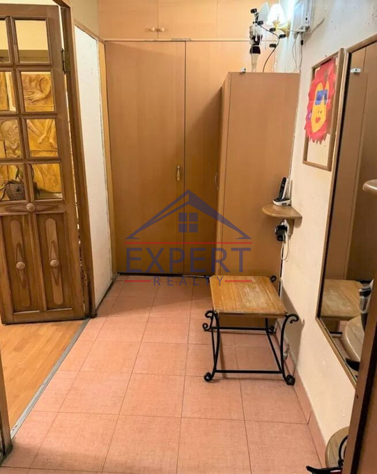 ԿԵՆՏՐՈՆ, ՍԱՅԱԹ-ՆՈՎԱ ՊՈՂՈՏԱ, 3 ՍԵՆՅԱԿ