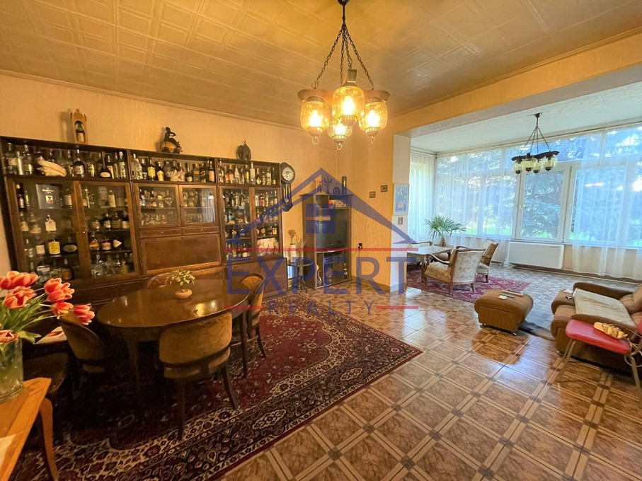 ՆՈՐՔ ՄԱՐԱՇ, ԱՐՄԵՆԱԿ ԱՐՄԵՆԱԿՅԱՆ ՓՈՂՈՑ, 8 ՍԵՆՅԱԿ