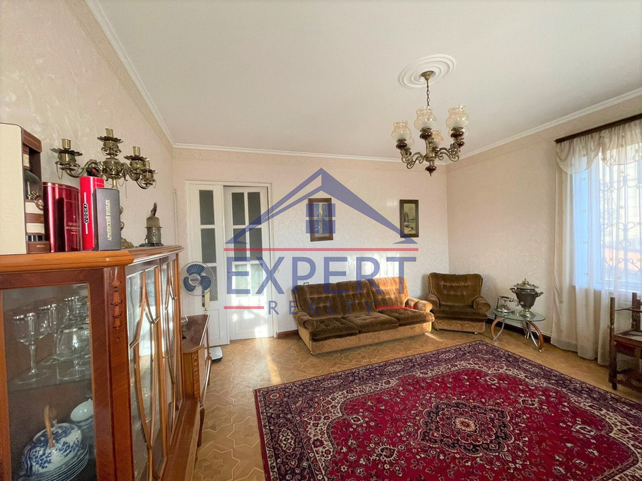 ՆՈՐՔ ՄԱՐԱՇ, ԱՐՄԵՆԱԿ ԱՐՄԵՆԱԿՅԱՆ ՓՈՂՈՑ, 8 ՍԵՆՅԱԿ