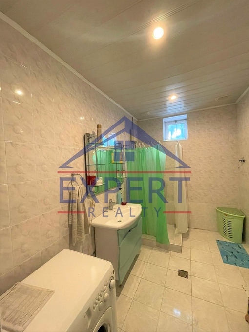 ՆՈՐՔ ՄԱՐԱՇ, ԱՐՄԵՆԱԿ ԱՐՄԵՆԱԿՅԱՆ ՓՈՂՈՑ, 8 ՍԵՆՅԱԿ