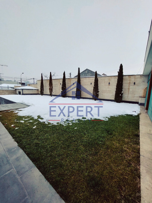 ՔԱՆԱՔԵՌ ԶԵՅԹՈՒՆ, ՌՈՒԲԻՆՅԱՆՑ ՓՈՂՈՑ, 4 ՍԵՆՅԱԿ