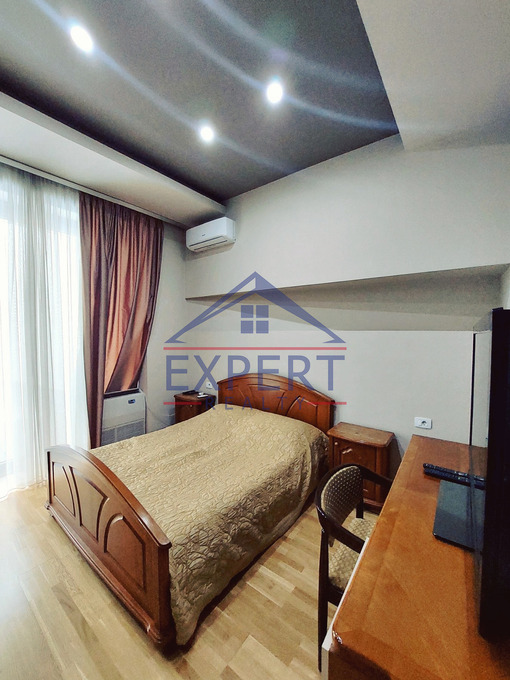 ՔԱՆԱՔԵՌ ԶԵՅԹՈՒՆ, ՌՈՒԲԻՆՅԱՆՑ ՓՈՂՈՑ, 4 ՍԵՆՅԱԿ