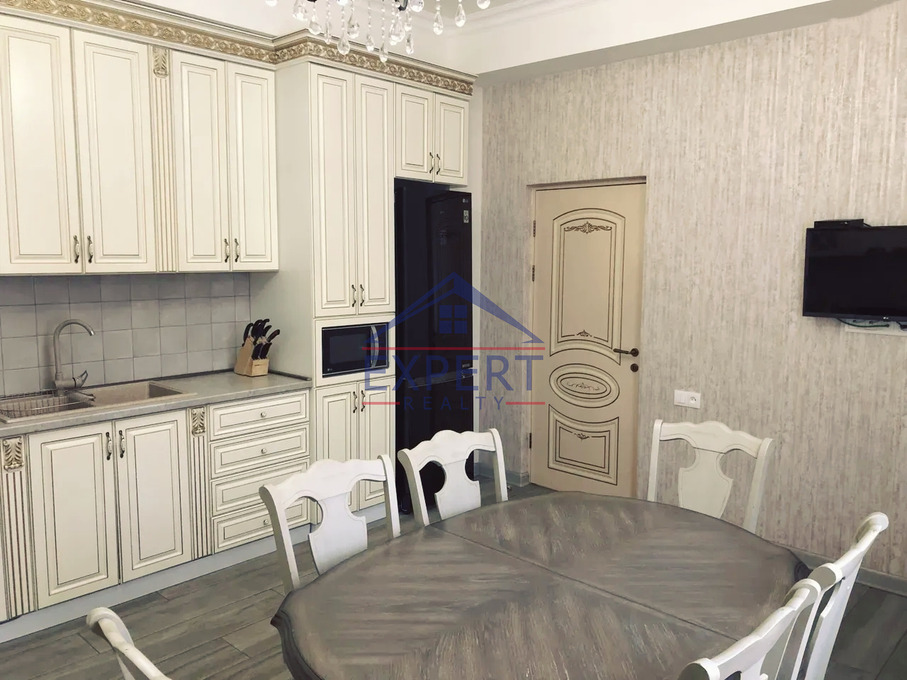 ԱՎԱՆ, ՆՎԵՐ-ՍԱՖԱՐՅԱՆ, 5 ՍԵՆՅԱԿ