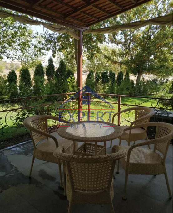 ՎԱՀԱԳՆԻ ԹԱՂԱՄԱՍ 5 ՍԵՆՅԱԿ