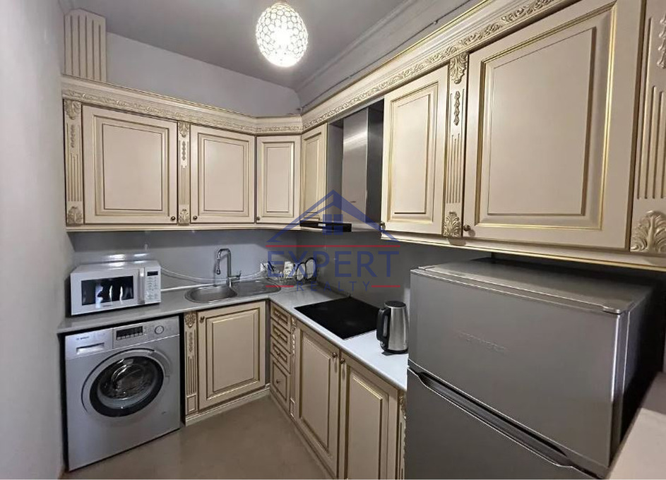 ԿԵՆՏՐՈՆ ՍԱՅԱԹ ՆՈՎԱ ՊՈՂՈՏԱ 3 ՍԵՆ