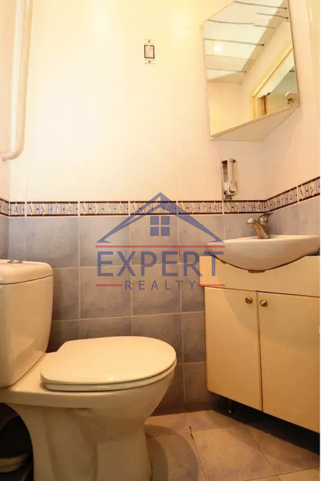 ԿԵՆՏՐՈՆ, ԲԱՂՐԱՄՅԱՆ ՊՈՂՈՏԱ, 3 ՍԵՆՅԱԿ