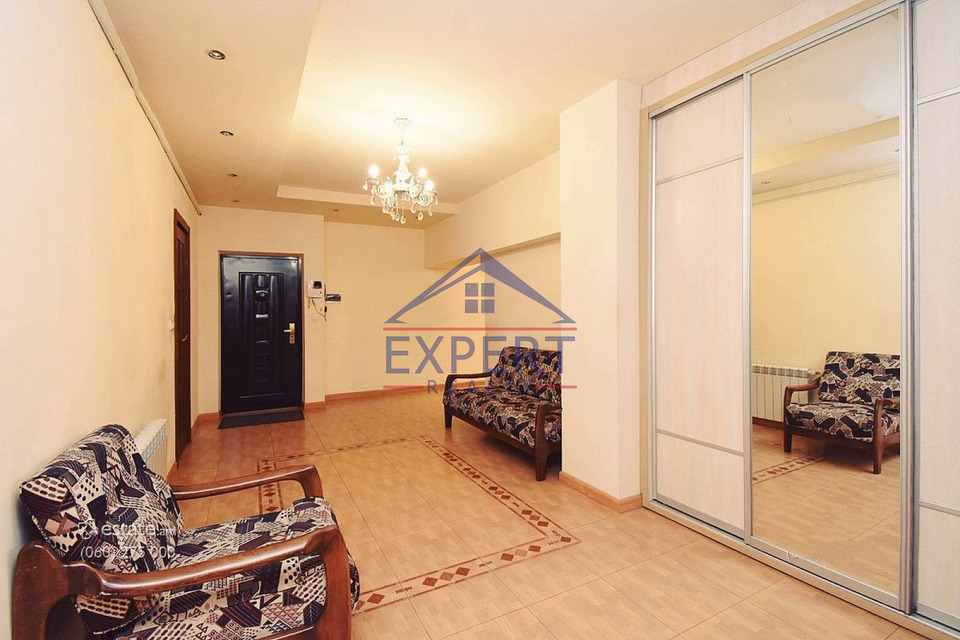 ԱՐԱԲԿԻՐ, ԿՈՄԻՏԱՍ ՊՈՂՈՏԱ, 3 ՍԵՆՅԱԿ