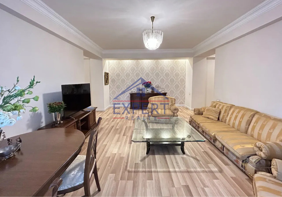 ԿԵՆՏՐՈՆ, ՊՈՒՇԿԻՆԻ ՓՈՂՈՑ, 4 ՍԵՆՅԱԿ