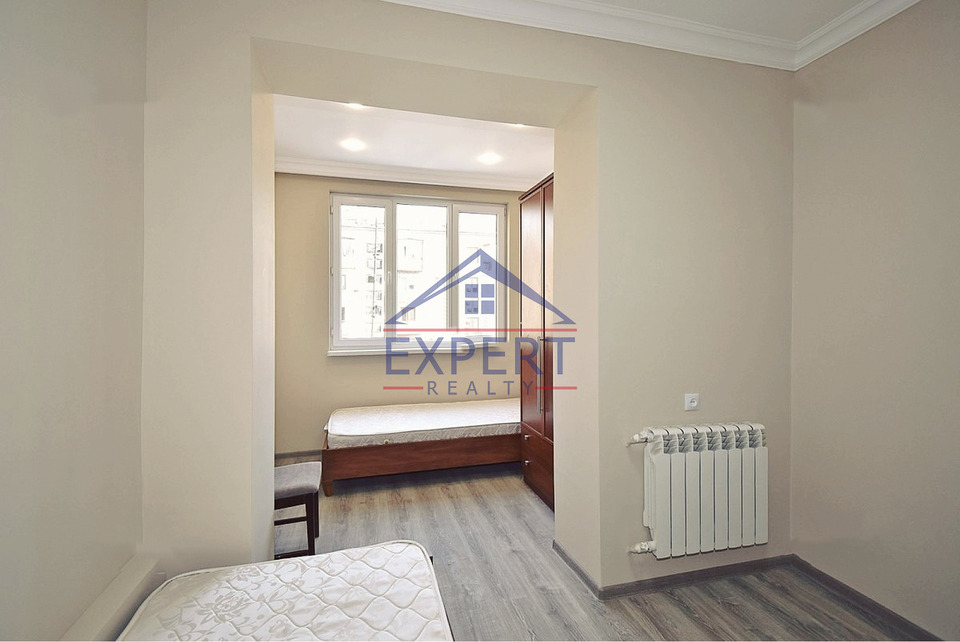 ԱՐԱԲԿԻՐ, ԿՈՄԻՏԱՍ ՊՈՂՈՏԱ, 2 ՍԵՆՅԱԿ