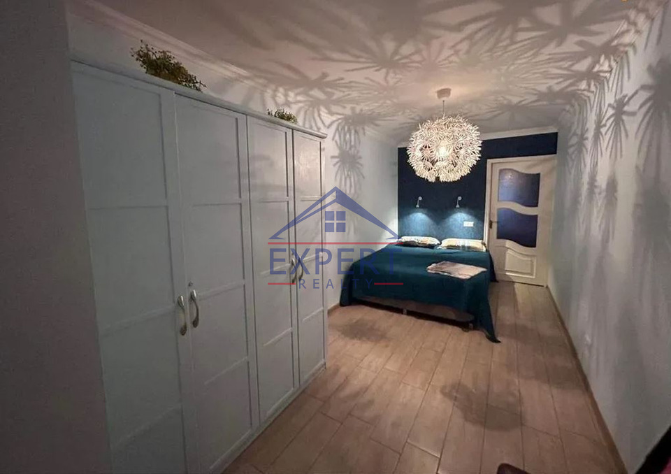 ԿԵՆՏՐՈՆ, ԶԱՔՅԱՆ ՓՈՂՈՑ, 3 ՍԵՆՅԱԿ