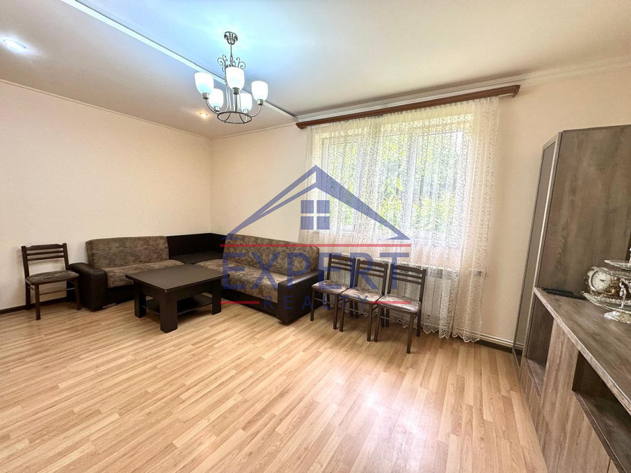 ՔԱՆԱՔԵՌ ԶԵՅԹՈՒՆ, ԴԱՎԻԹ ԱՆՀԱՂԹԻ ՓՈՂՈՑ, 4 ՍԵՆՅԱԿ