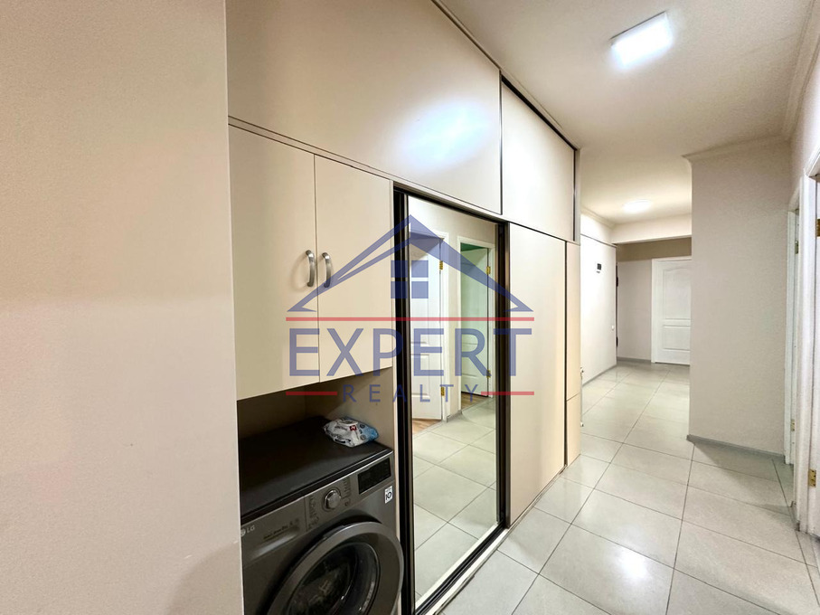 ՔԱՆԱՔԵՌ ԶԵՅԹՈՒՆ, ԴԱՎԻԹ ԱՆՀԱՂԹԻ ՓՈՂՈՑ, 4 ՍԵՆՅԱԿ