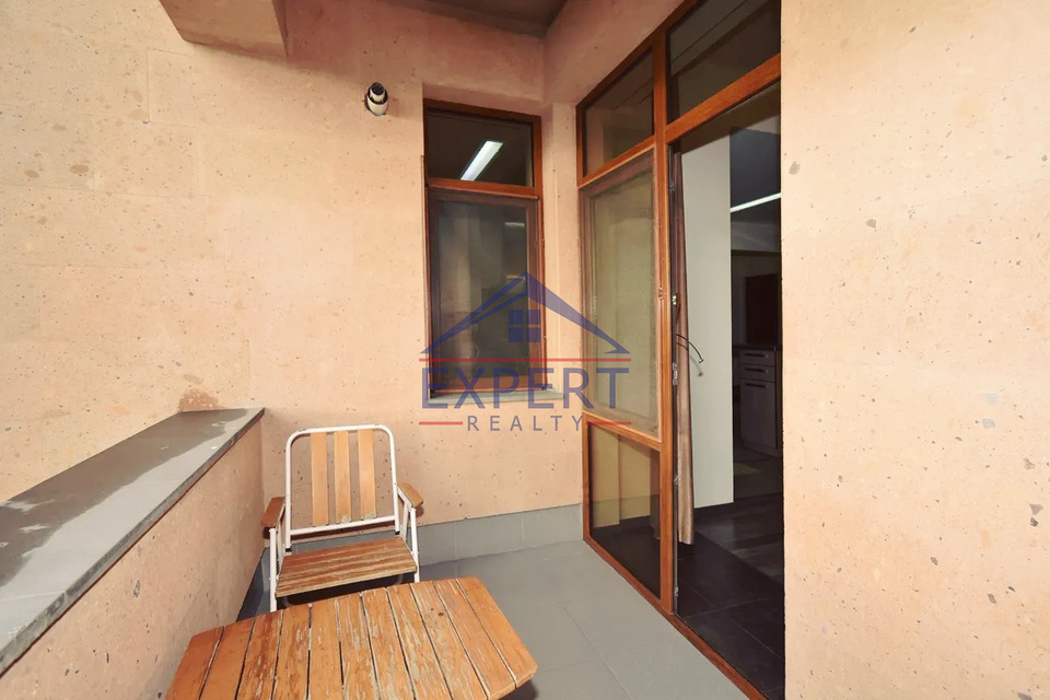 ԱՐԱԲԿԻՐ, ԲԱՂՐԱՄՅԱՆ ՊՈՂՈՏԱ, 3 ՍԵՆՅԱԿ