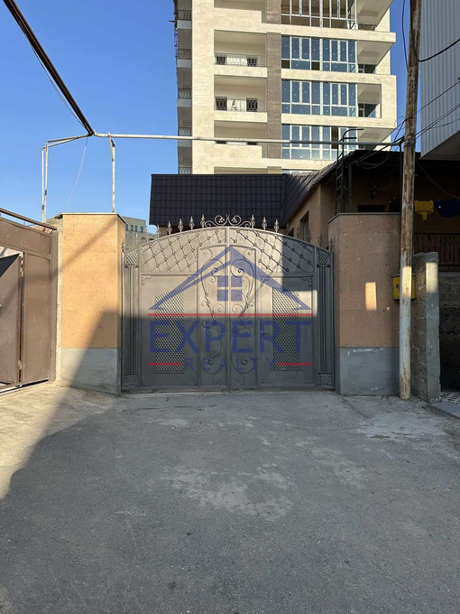 ՔԱՆԱՔԵՌ ԶԵՅԹՈՒՆ, ԴԱՎԻԹ ԱՆՀԱՂԹ, 4 ՍԵՆՅԱԿ