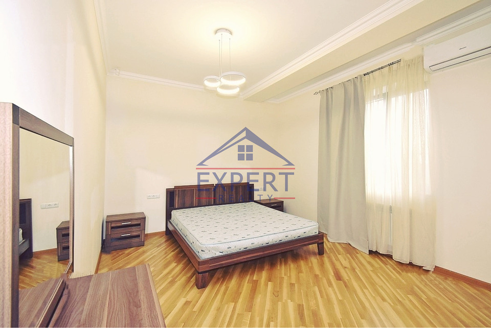 ԱՋԱՓՆՅԱԿ, ՎԱՀԱԳՆԻ ԹԱՂ․, 6 ՍԵՆՅԱԿ