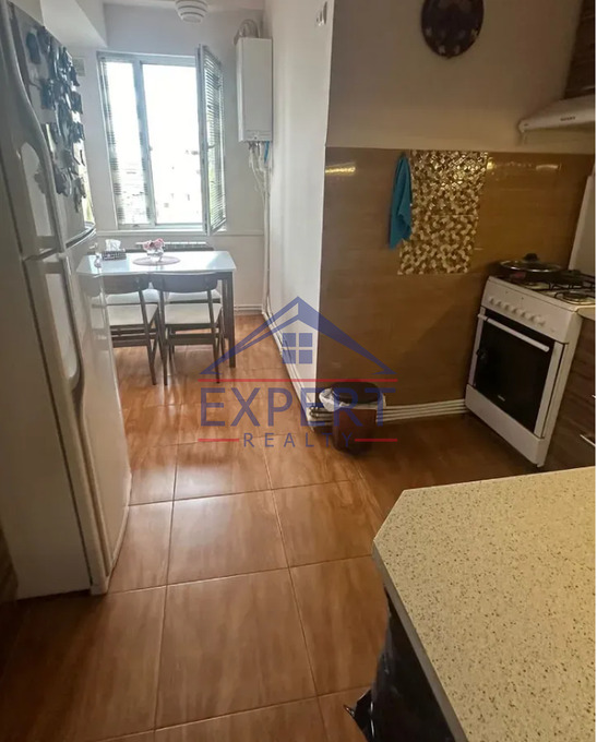 ԱՐԱԲԿԻՐ, ՀՐԱՉՅԱ ՔՈՉԱՐ, 3 ՍԵՆՅԱԿ