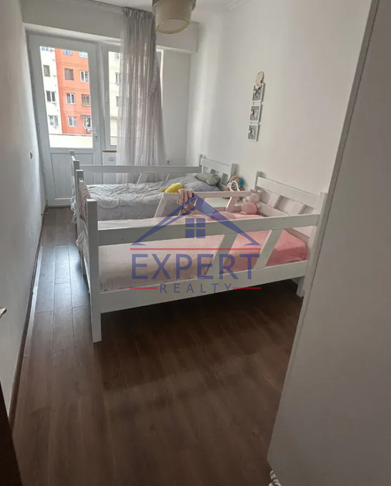 ԱՐԱԲԿԻՐ, ՀՐԱՉՅԱ ՔՈՉԱՐ, 3 ՍԵՆՅԱԿ