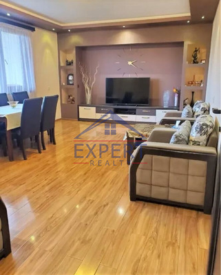 ԿԵՆՏՐՈՆ, ԽՈՐԵՆԱՑՈՒ ՓՈՂՈՑ, 3 ՍԵՆՅԱԿ