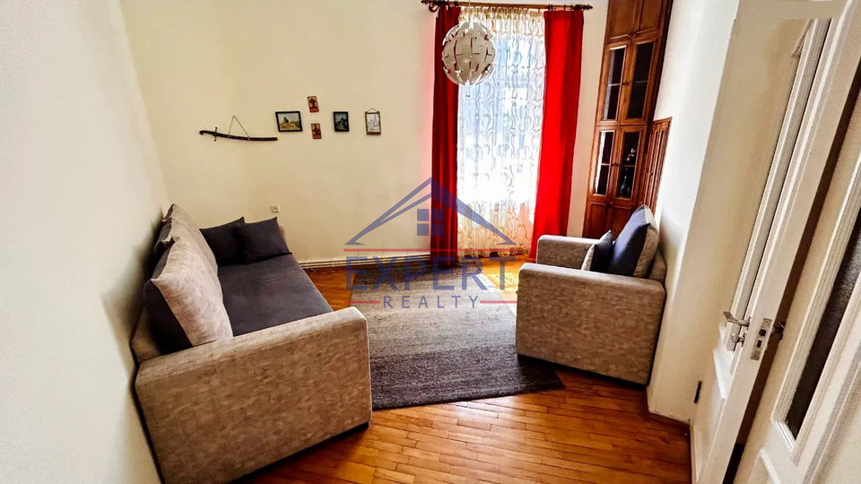 ԿԵՆՏՐՈՆ, ԿԻԵՎՅԱՆ ՓՈՂՈՑՈՒՄ, 4 ՍԵՆՅԱԿ