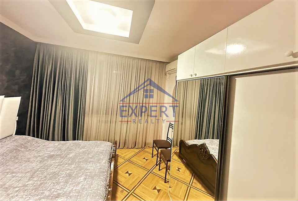 ԿԵՆՏՐՈՆ, ՏԻԳՐԱՆ ՄԵԾԻ ՊՈՂՈՏԱ, 2 ՍԵՆՅԱԿ