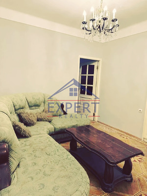 ԿԵՆՏՐՈՆ, ԵԶՆԻԿ ԿՈՂԲԱՑԻ ՓՈՂՈՑ, 3 ՍԵՆՅԱԿ