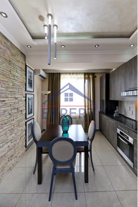 ԴԱՎԹԱՇԵՆ, 4 ՐԴ ԹԱՂԱՄԱՍ, 3 ՍԵՆՅԱԿ