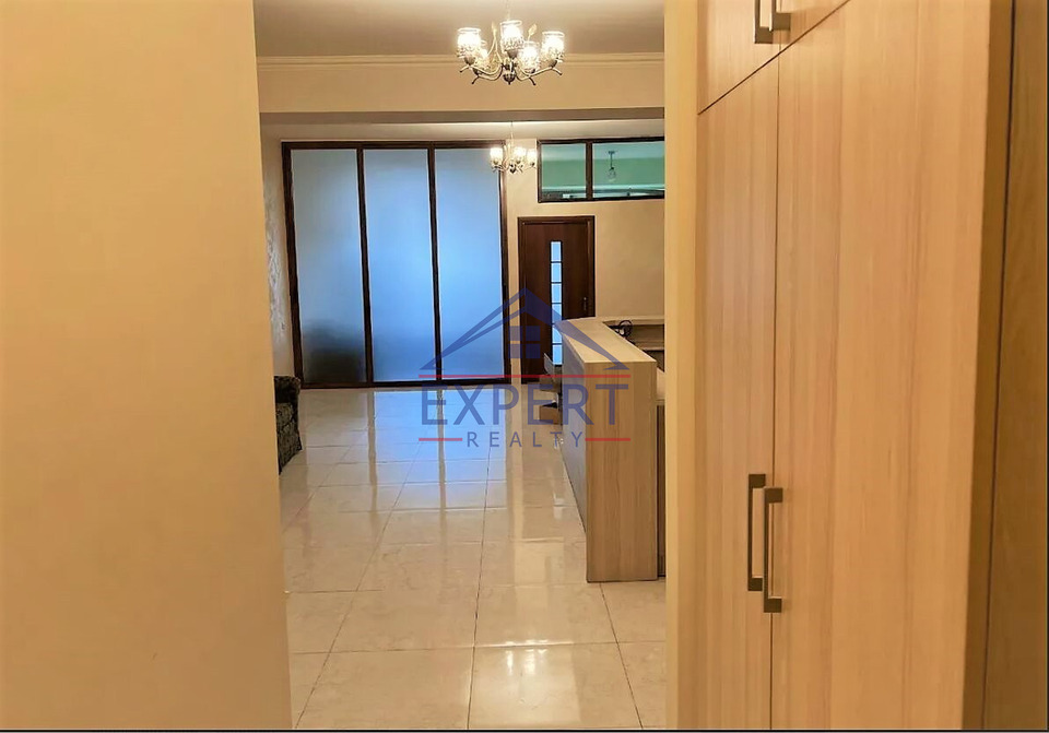 ԿԵՆՏՐՈՆ, ՍԱՅԱԹ-ՆՈՎԱ ՊՈՂՈՏԱ, 3 ՍԵՆՅԱԿ