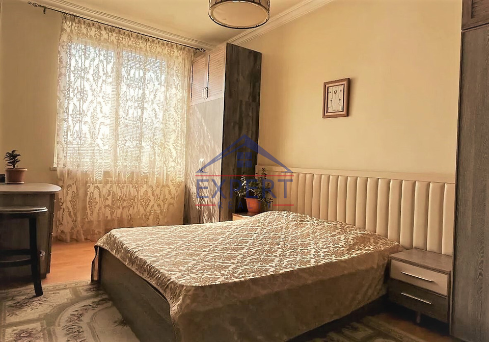 ԱՐԱԲԿԻՐ, ԿԱՍՅԱՆ ՓՈՂՈՑ, 3 ՍԵՆՅԱԿ