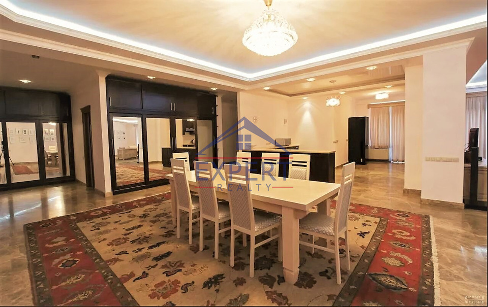 ԿԵՆՏՐՈՆ, ՀՅՈՒՍԻՍԱՅԻՆ ՊՈՂՈՏԱ, 3 ՍԵՆՅԱԿ