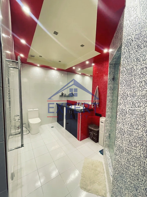 ԿԵՆՏՐՈՆ, ՊՈՒՇԿԻՆԻ ՓՈՂՈՑ, 3 ՍԵՆՅԱԿ