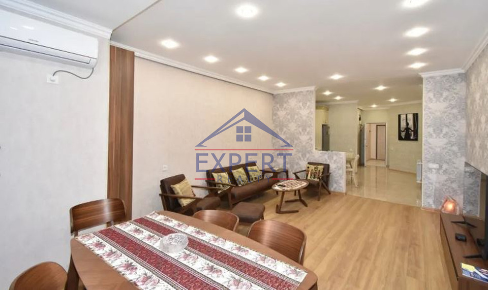 ԿԵՆՏՐՈՆ, ՏԵՐՅԱՆ ՓՈՂՈՑ, 2 ՍԵՆՅԱԿ