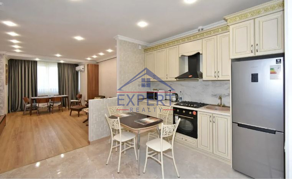 ԿԵՆՏՐՈՆ, ՏԵՐՅԱՆ ՓՈՂՈՑ, 2 ՍԵՆՅԱԿ