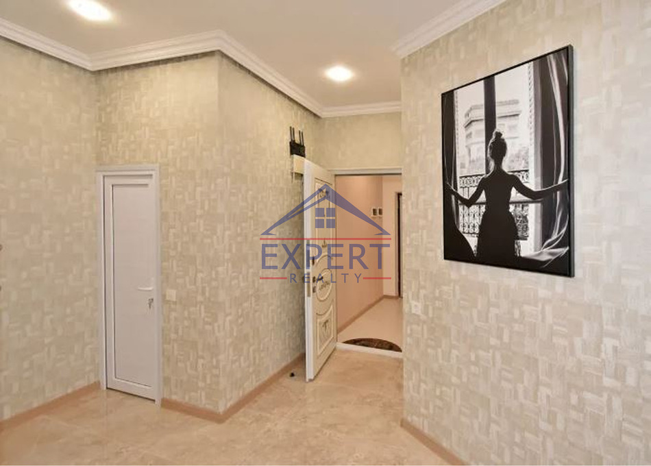 ԿԵՆՏՐՈՆ, ՏԵՐՅԱՆ ՓՈՂՈՑ, 2 ՍԵՆՅԱԿ