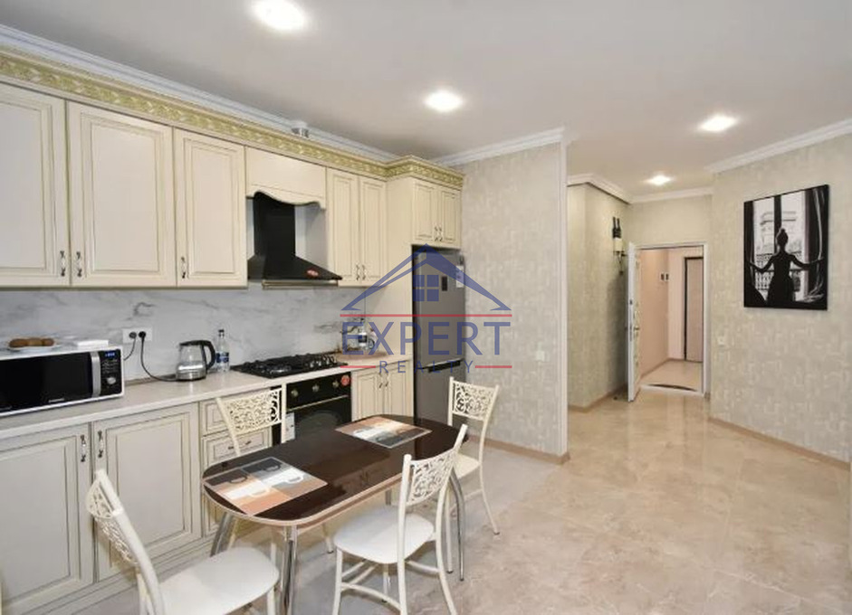 ԿԵՆՏՐՈՆ, ՏԵՐՅԱՆ ՓՈՂՈՑ, 2 ՍԵՆՅԱԿ