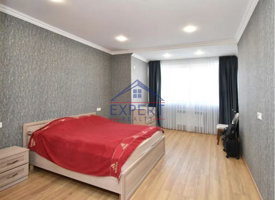 ԿԵՆՏՐՈՆ, ՏԵՐՅԱՆ ՓՈՂՈՑ, 2 ՍԵՆՅԱԿ