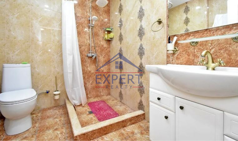 ԿԵՆՏՐՈՆ, ՏԵՐՅԱՆ ՓՈՂՈՑ, 2 ՍԵՆՅԱԿ