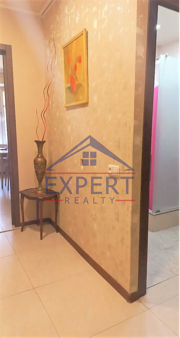 ԿԵՆՏՐՈՆ, ՆԱԼԲԱՆԴՅԱՆ ՓՈՂՈՑ, 3 ՍԵՆՅԱԿ