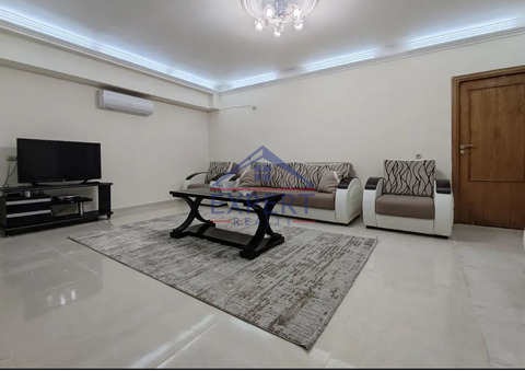 ԿԵՆՏՐՈՆ, ԽՈՐԵՆԱՑԻ ՓՈՂՈՑ, 3 ՍԵՆՅԱԿ