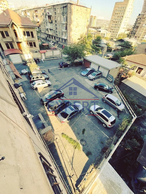 ԱՐԱԲԿԻՐ, ԳՅՈՒԼԲԵՆԿՅԱՆ, 3 ՍԵՆՅԱԿ