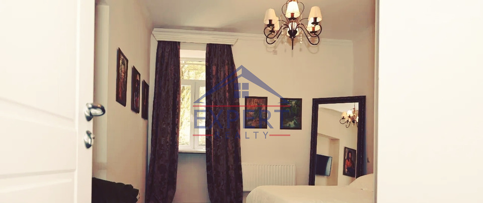 ԿԵՆՏՐՈՆ, ՄՈՍԿՈՎՅԱՆ, 2 ՍԵՆՅԱԿ