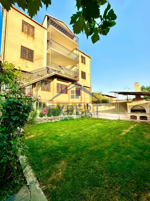 ՆՈՐՔ ՄԱՐԱՇ, 8 ՍԵՆՅԱԿ