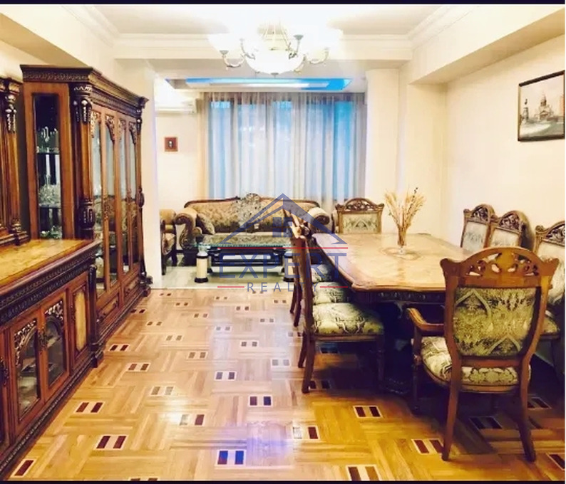 ԿԵՆՏՐՈՆ, ԱՂԱՅԱՆ ՓՈՂՈՑ, 3 ՍԵՆՅԱԿ