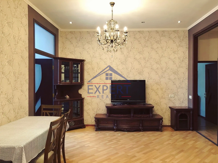 ԿԵՆՏՐՈՆ, ՏԻԳՐԱՆ ՄԵԾ ՊՈՂՈՏԱ, 3 ՍԵՆՅԱԿ