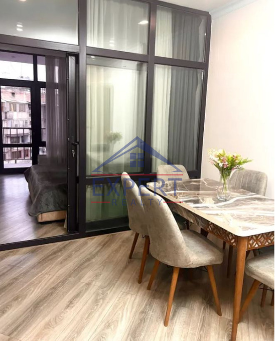 ԿԵՆՏՐՈՆ, ՍԱՐՅԱՆ ՓՈՂՈՑ, 2 ՍԵՆՅԱԿ