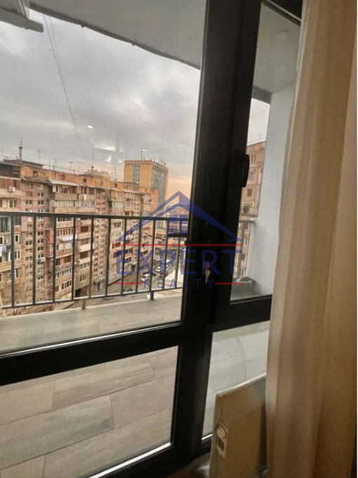 ԿԵՆՏՐՈՆ, ՍԱՐՅԱՆ ՓՈՂՈՑ, 2 ՍԵՆՅԱԿ