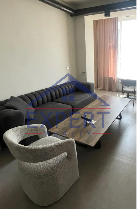 ԿԵՆՏՐՈՆ, ՆԱԼԲԱՆԴՅԱՆ ՓՈՂՈՑ, 3 ՍԵՆՅԱԿ