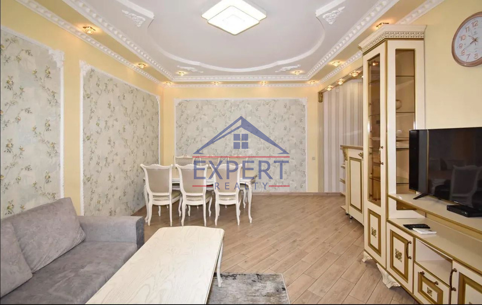 ԿԵՆՏՐՈՆ, ՍԱՅԱԹ ՆՈՎԱ ՊՈՂՈՏԱ, 2 ՍԵՆՅԱԿ