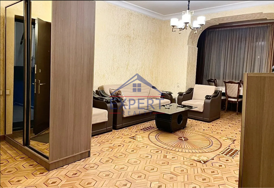 ԱՐԱԲԿԻՐ, ԿՈՄԻՏԱՍԻ ՊՈՂՈՏԱ, 4 ՍԵՆՅԱԿ