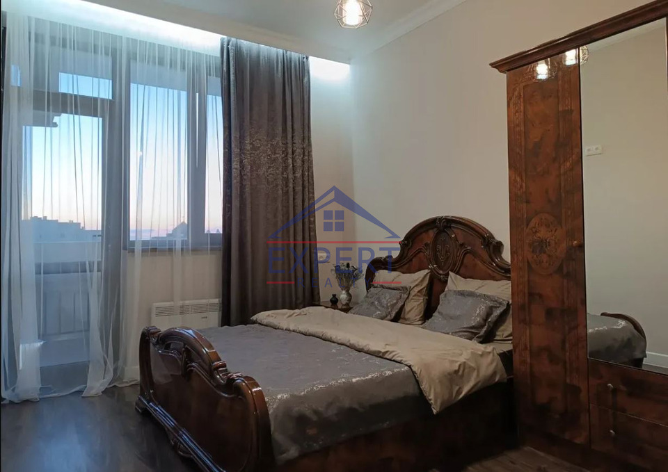 ԿԵՆՏՐՈՆ, ՎԱՐԴԱՆԱՆՑ ՓՈՂՈՑ, 3 ՍԵՆՅԱԿ