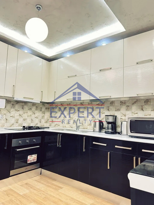 ԿԵՆՏՐՈՆ, ՊՌՈՇՅԱՆ ՓՈՂՈՑ, 3 ՍԵՆՅԱԿ